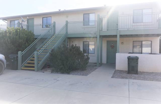 4410 Buena Loma Way Unit D