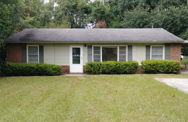 728 Vallotton Drive - 728 Vallotton Drive, Valdosta, GA 31601