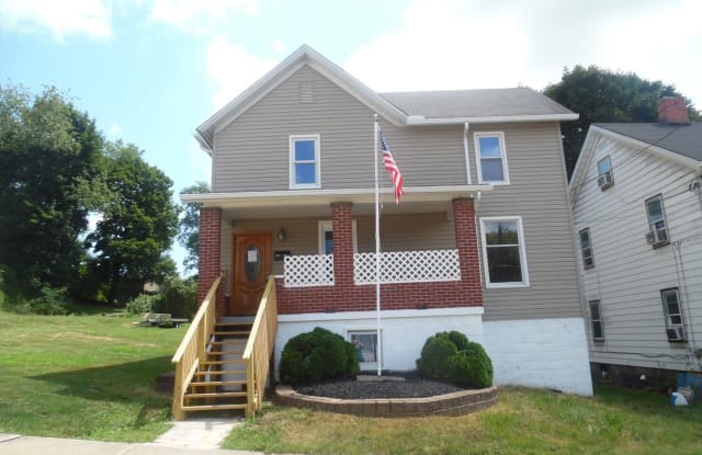 209 N. Lincoln Avenue - 209 North Lincoln Avenue, Greensburg, PA 15601