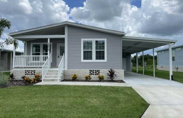 Photo of 34604 Ballyhoo Drive