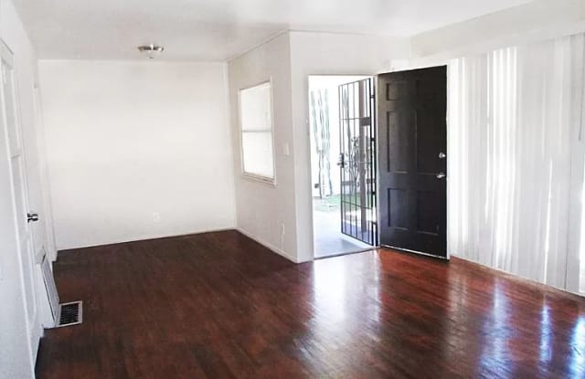 5722 Corbett Street - 5722 Corbett Street, Los Angeles, CA 90016