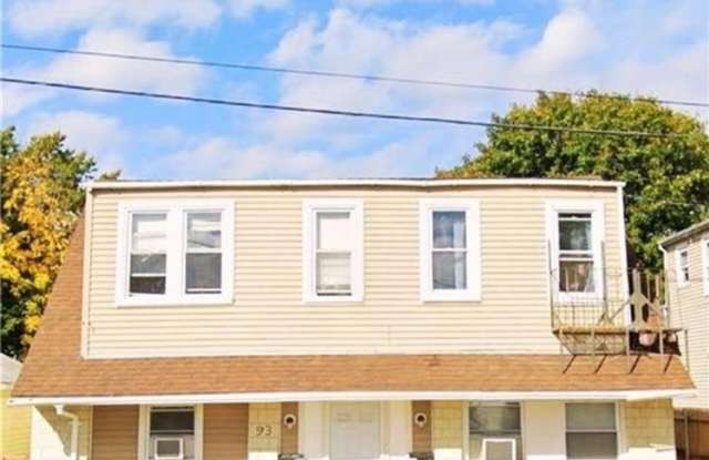 Photo of 93 Stanton Street unit: 2