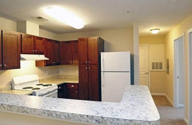 404 Hunter Falls Lanr Unit D32