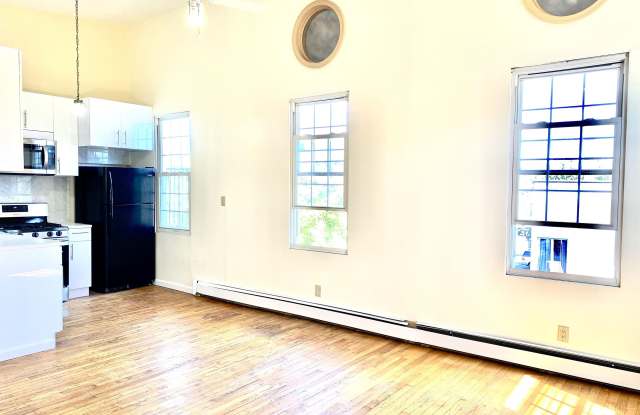 325 CENTRAL AVE
