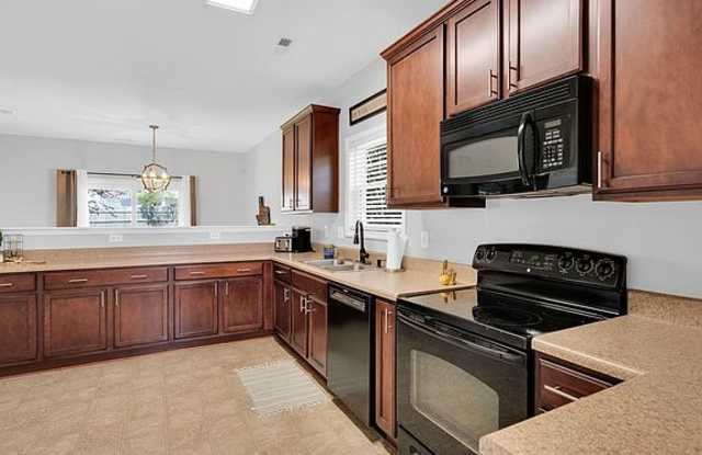 6817 Osprey Landing Drive