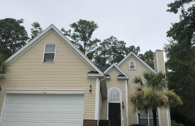 130 Glenbrooke Circle - 130 Glenbrooke Circle, Forest Acres, SC 29204