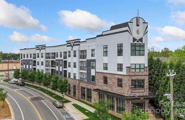 Photo of 3630 N Davidson Street unit: 3301