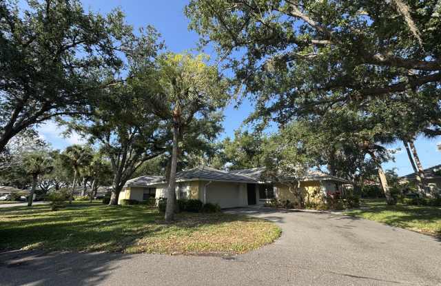 Photo of 263 Southampton Dr.