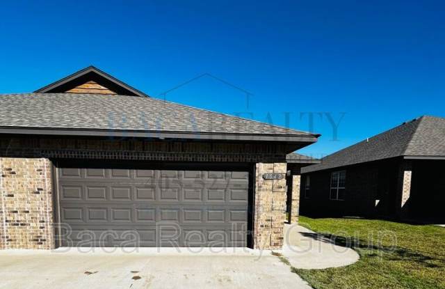 1842 Cypress Ln