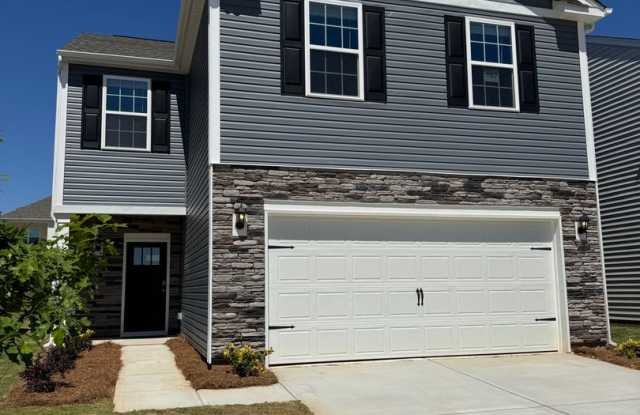 Brand-New 4 Bedroom Home in The Hamptons at Hickory – Modern Living, Pet Friendly
