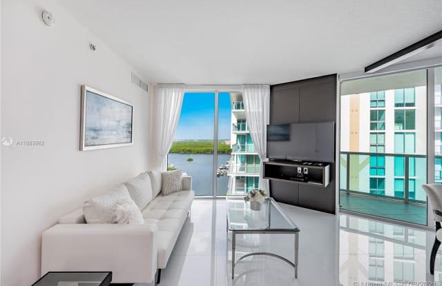 250 Sunny Isles Blvd (Avai06/01/2022 - 250 NE 163rd St, Sunny Isles Beach, FL 33160