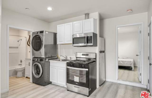 Photo of 7703 Baird Ave