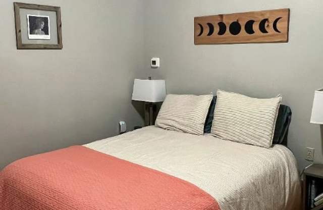 Photo of 254 Main Rd S