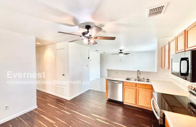 12924 Kingsgate Drive