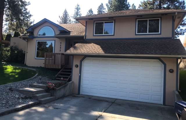 STUNNING 5-BED SOUTH HILL HOME