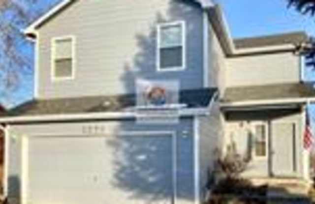 3220 Dickson Court