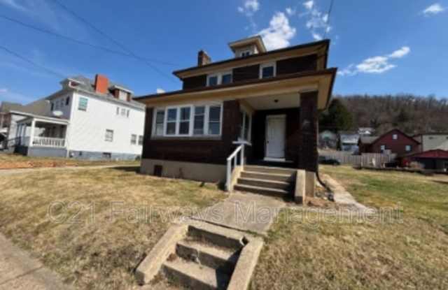 322 N Monongahela Ave