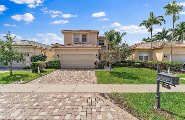 156 Isle Verde Way