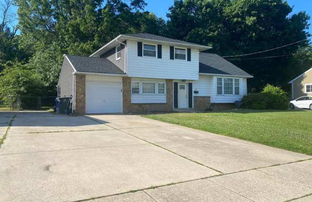 Photo of 22 FAIRMOUNT Drive