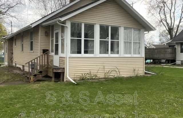 2327 South Pennsylvania Avenue