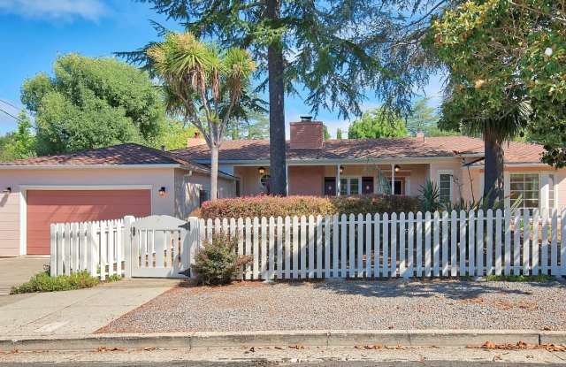 7 Cypress Avenue