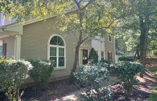 Photo of 17 Cameo Ct