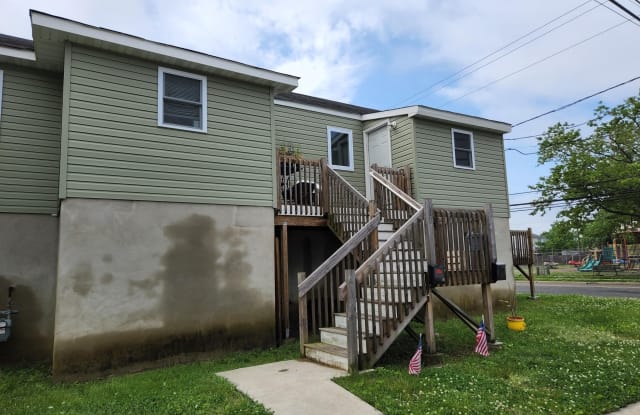 102 Seeley Avenue - 102 Seeley Ave, Keansburg, NJ 07734