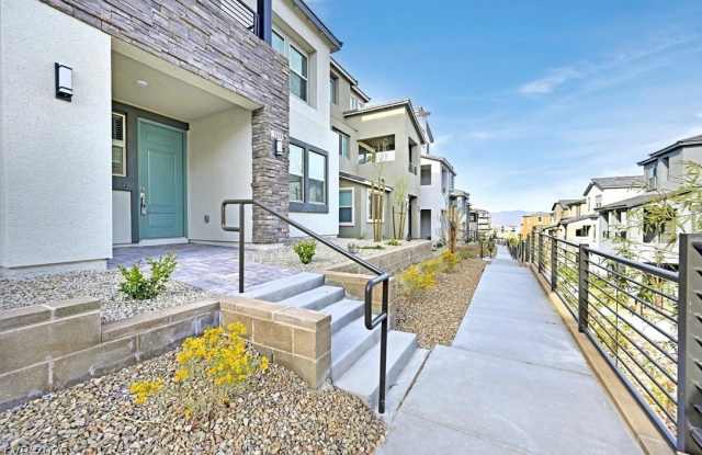 1520 Little Penguin Street