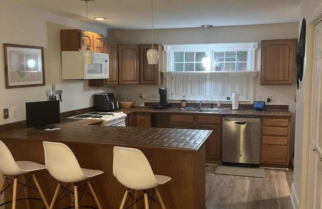 716 Kimbrough Street