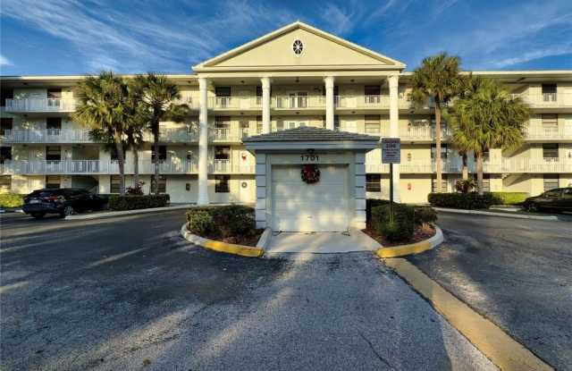 Photo of 1701 Whitehall Dr