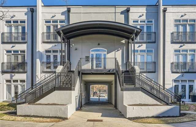 Photo of 502 Pryor Street SW