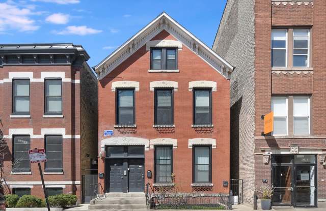 Photo of 2016 West Wabansia Avenue