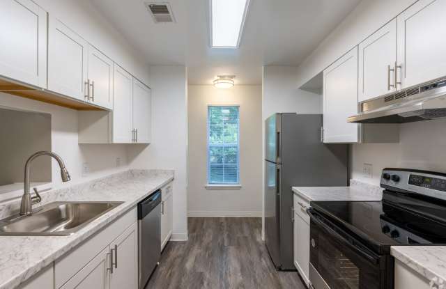 Photo of Forest Pine Apartments