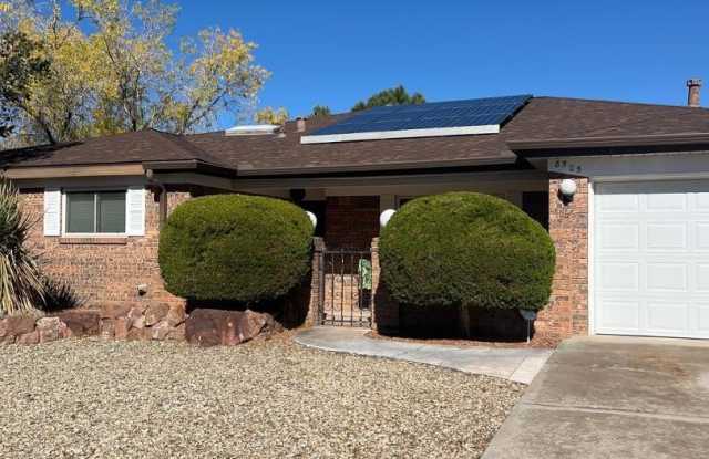 8505 Prestina Place NE