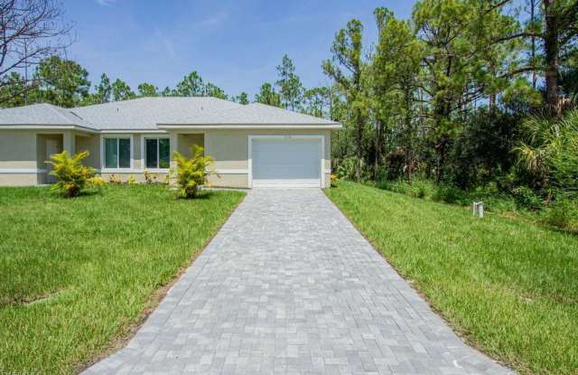 350 Justice AVE - 350 Justice Ave, Lehigh Acres, FL 33972
