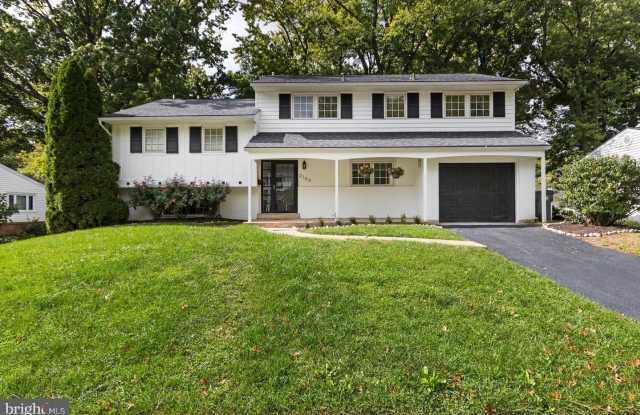 Photo of 2106 LARGO RD