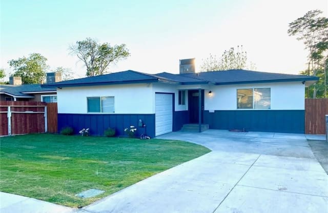 705 R Street - 705 R Street, Bakersfield, CA 93304