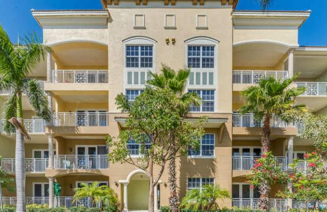 55+ Riverwalk Pointe