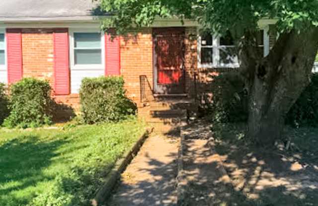 Photo of 329 Summit St
