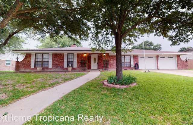 710 Fawn Trail