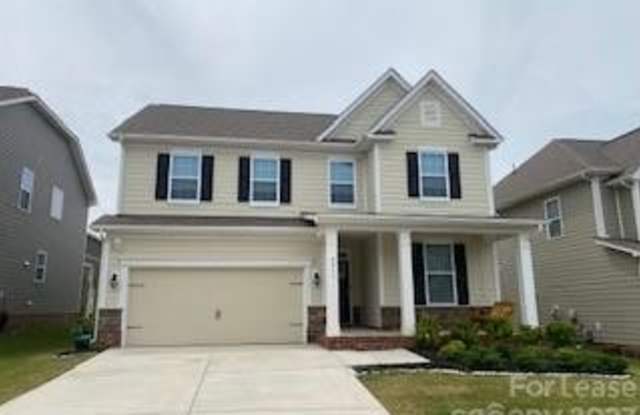 8013 Oakmere Road