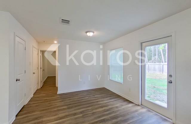 15743 Del Norte Drive