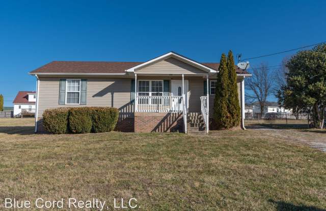 115 Grant Avenue - 115 Grant Avenue, Oak Grove, KY 42262