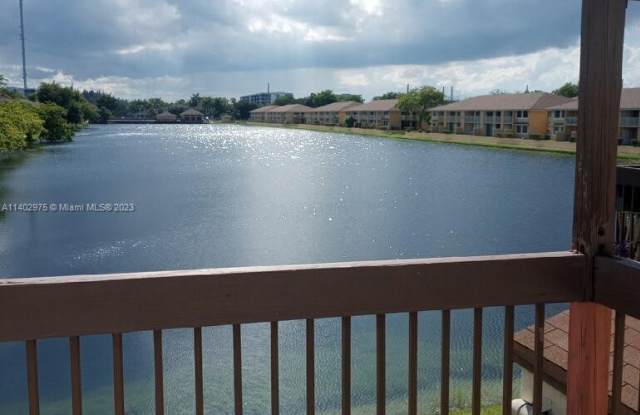 415 NW 210th St