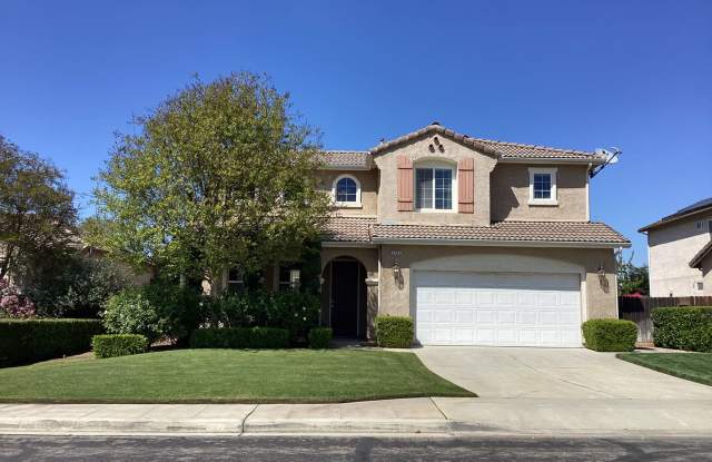 2783 Ashcroft Ave - 2783 Ashcroft Avenue, Clovis, CA 93611