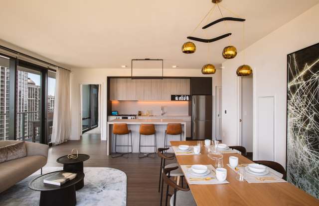 Photo of 1212 S Indiana Ave