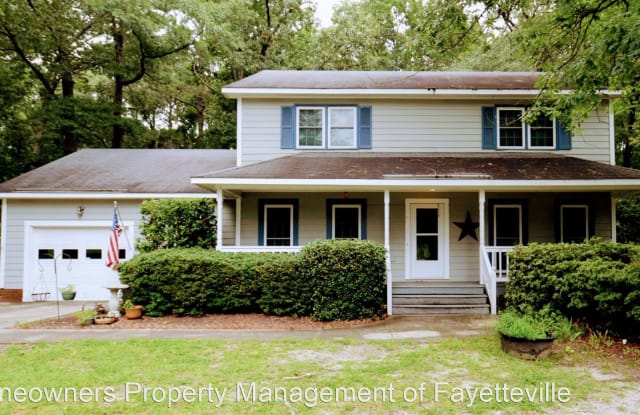 213 Lofton Dr - 213 Lofton Drive, Fayetteville, NC 28311