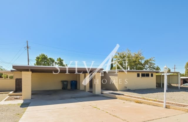 8648 East Kenyon Drive - 8648 East Kenyon Drive, Tucson, AZ 85710