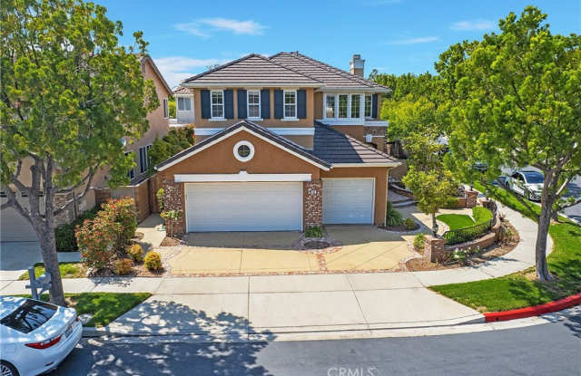 24 Lynnfield