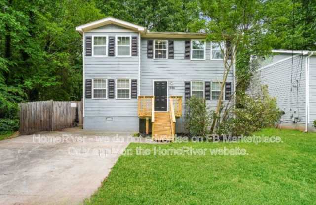 Photo of 1880 Shamrock Dr